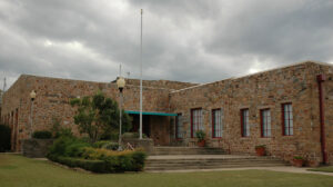 A photo of the Llano County Public Library.